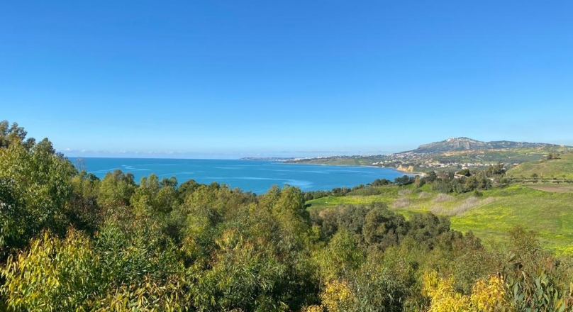 726. Sciacca - Villino a schiera con veranda esclusiva e vista mare Makauda. 